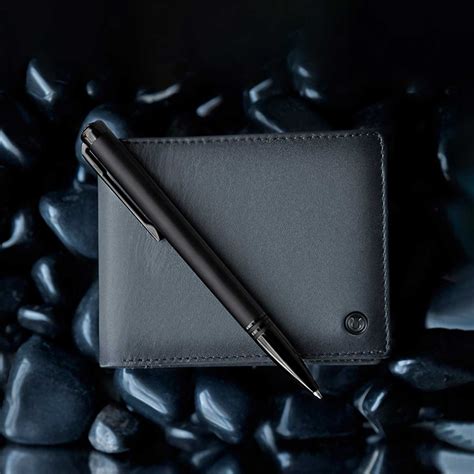 Buy Lapis Bard Matte Black Ball Pen+ Graphite Wallet Gift Set – Makoba