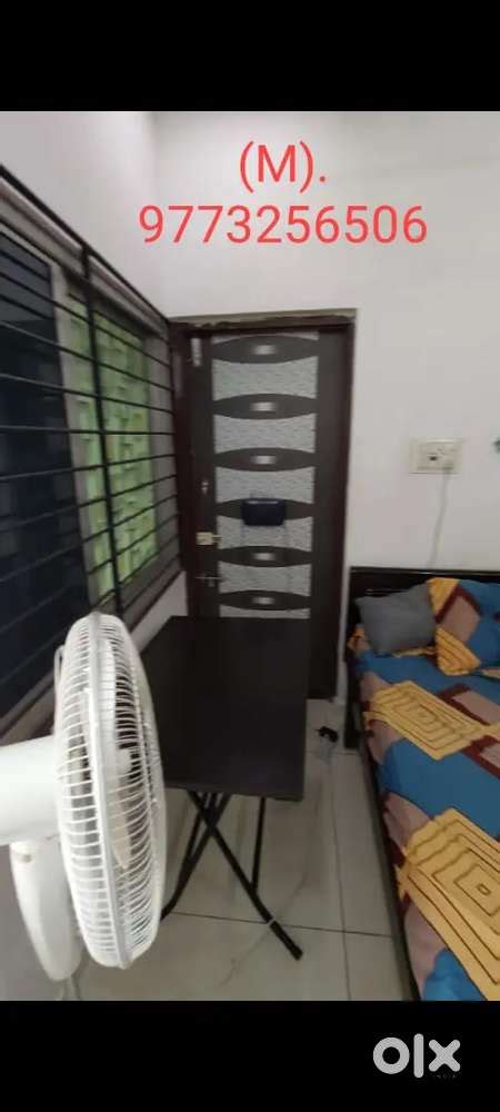 1 bhk in nice area and bachlors and students will be given priority ...