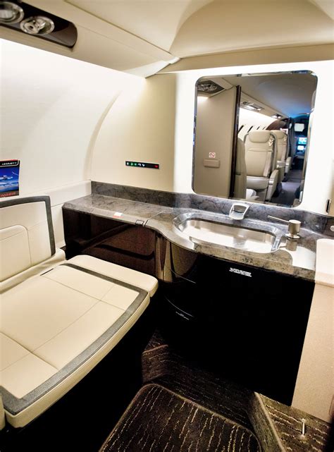 N753A Learjet 75 - JetRight S/N 528