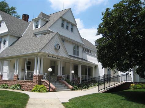 Fouts Funeral Home | Woodbine IA funeral home and cremation