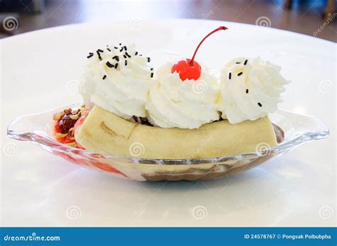 Banana boat ice cream stock image. Image of dessert, luxury - 24578767