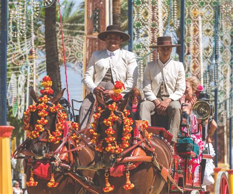 Fino and Manzanilla, the stars of the Spring Fairs in Andalusia ...