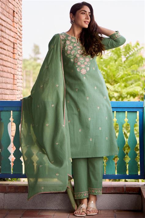 Buy Green Handcrafted Straight Gauze Slub Kurta for Women | Officewear ...