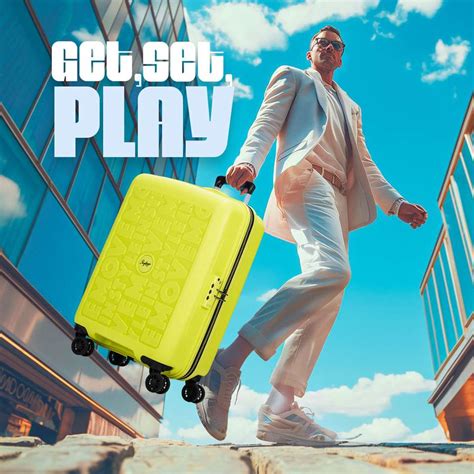 SKYBAGS Play 55 - Trolley Bag Cabin Suitcase 8 Wheels - 22 Inch Lime ...
