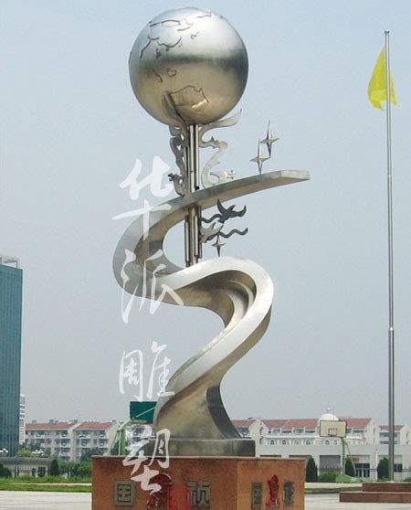 【别烦】去华派雕塑官网,选择最好的江苏不锈钢雕塑厂家