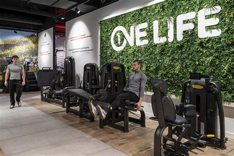 One Fitness Club