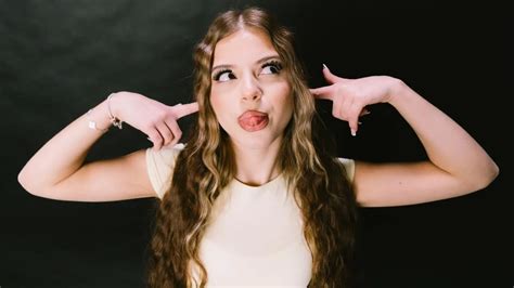 Mit 15 Jahren - Zahide legt ihren Kontostand offen - Raptastisch