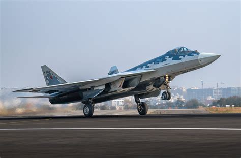 Su-57 vs F-35: Which Fighter Jet Meets India's Air Defence Needs?