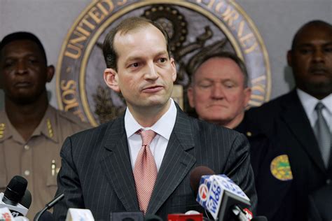 Trump picks Alexander Acosta as new labor secretary nominee