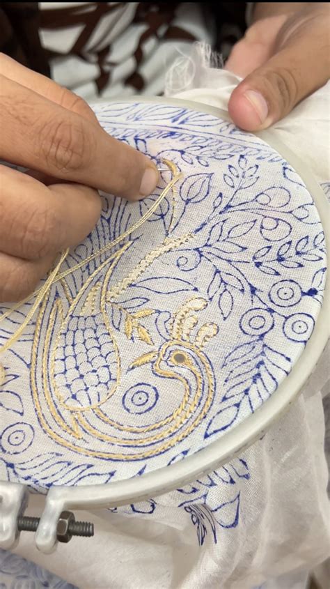 Behind the Scenes: The Artisans Who Bring ShaSumz Chikankari to Life ...