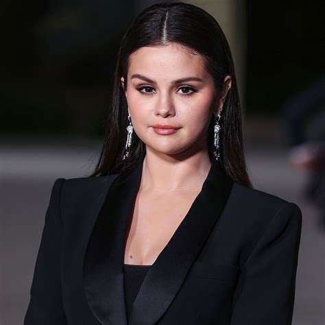 Selena Gomez Cancels Jimmy Fallon Interview After Positive COVID Test