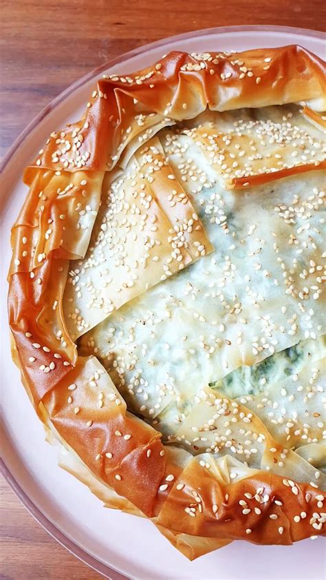 Spinach and cheese phyllo pie – Artofit