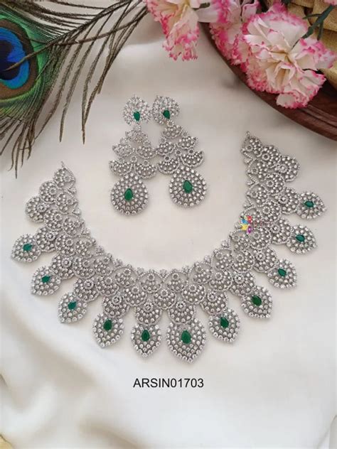 Diamond Alike with Emerald Stone Bridal Neckset – Arshis