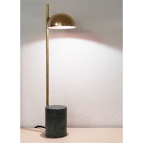Standing Straight Lamp | Casegoods | Le Mill