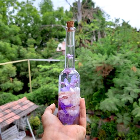 Winsome Strew Preserved Flower Tabletop