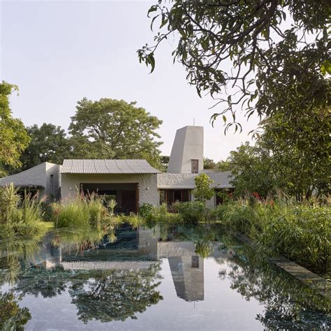 Tradition takes a modern turn: Travel through a new-age courtyard home ...