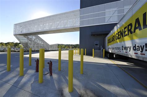 Gallery of Dollar General Distribution Center / Leo A Daly - 10