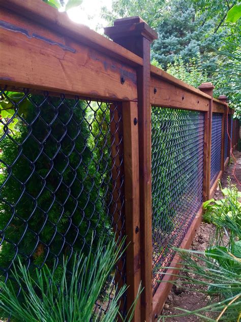 Pin by Lesley Mason on Fences | Backyard fences, Fence design, Backyard