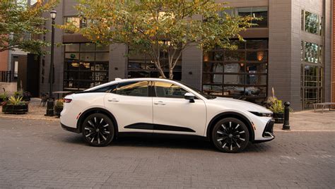 2026 Toyota Crown Almost Ready For Prime Time in America, MSRPs Are Coming Later - autoevolution