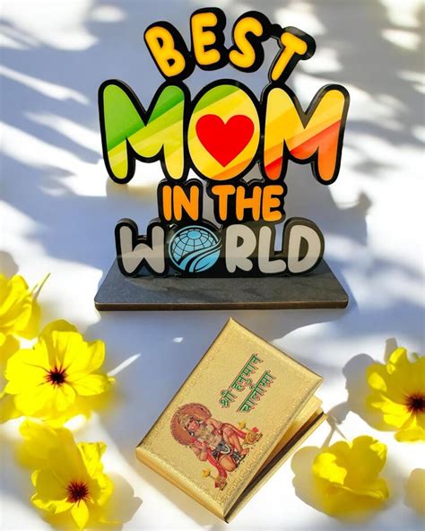 WARMINGO DE Mothers Day Combo Gift Best Mom in The World Wooden Table ...