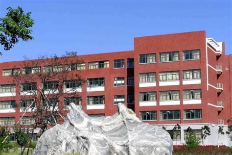 科学网—山东科技大学青岛校区-校园风光 - 曾荣昌的博文