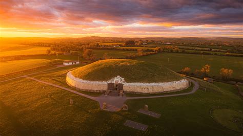 Stone Age tombs for Irish royalty aren't what they seem, new DNA analysis reveals | Live Science
