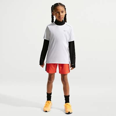 Nike Miler Older Kids' Dri-FIT Short-Sleeve Top. Nike IN