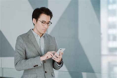 Chinese Business Man 的图像结果