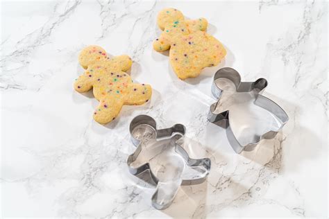 Snapklik.com : Bakerpan Stainless Steel Gingerbread Cookie Cutters