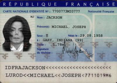 法国的居民身份证是什麼样的_百度知道