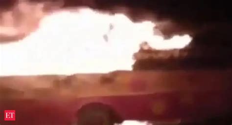 Narrow escape for 26 passengers as Bus enroute Bengaluru catches fire ...