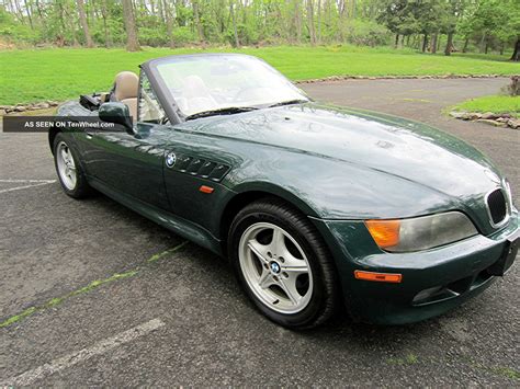1997 Bmw Z3 Roadster Convertible 2 - Door 1. 9l With