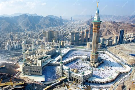 Premium Photo | The hajj annual islamic pilgrimage to mecca saudi ...