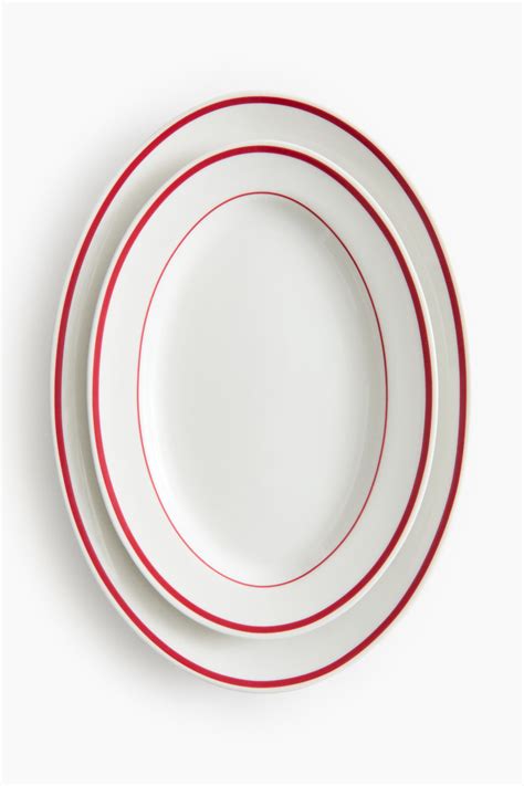 2-pack porcelain serving plates - White/Red - Home All | H&M IN
