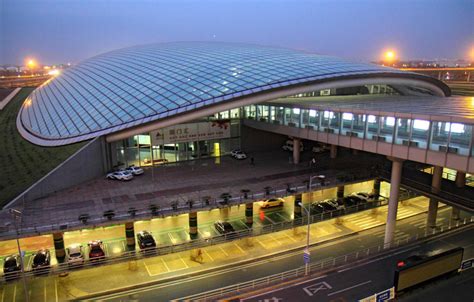 北京首都国际机场t3航站_中开智慧艺型建筑幕墙设计施工公司