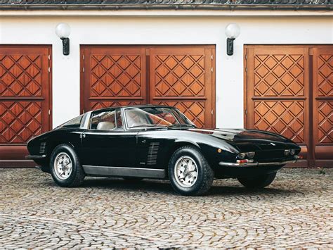 This Rare 1971 Iso Grifo Is a 1-of-4 Series II Targa Vehicle, Packs 327 Chevy V8 - autoevolution