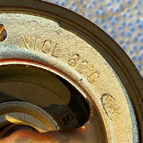 LHD, RHD Thermostat 82 Degree Celsius 180 Degree Fahrenheit Mazda Rx7 ...