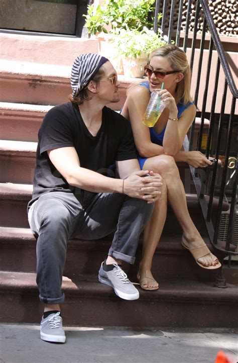 omg your toes are just tantalizing.