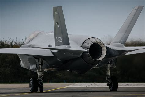 AAG_th บันทึกประจำวัน: สหรัฐอนุมัติการขายอาวุธปล่อยนำวิถีอากาศสู่อากาศ ...