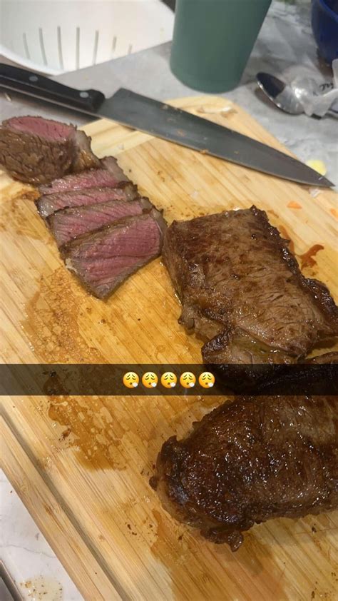 Tried out a couple of New York Strips on my hexclad for the first time ...