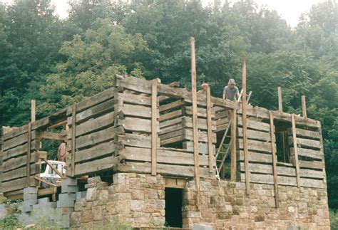 Log Home Build 的图像结果