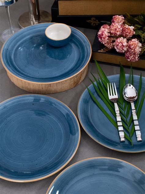 Designer Stoneware Dinner Plates (Set of 4 pcs) – GOOD HOMES