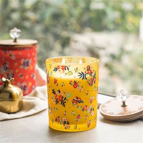 Buy Wild Jasmine Scented Candle Online | The Maeva Store