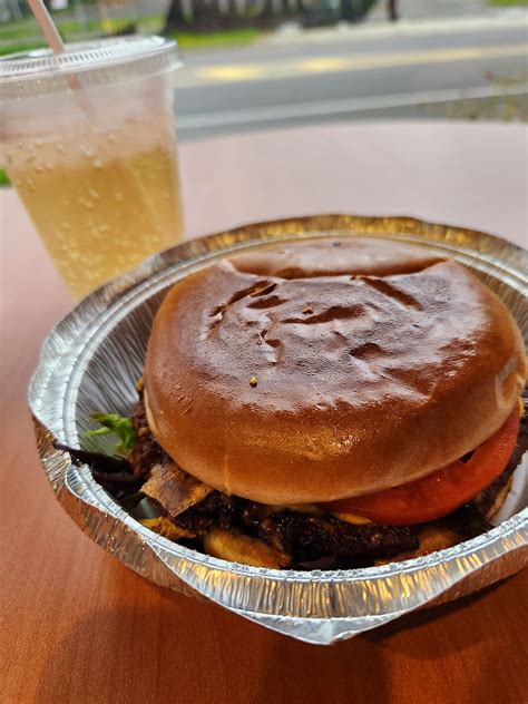 Local Market Rock Hill 的图像结果