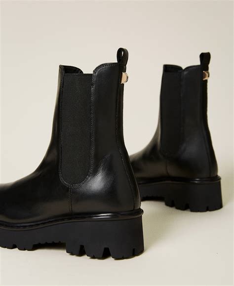 Chelsea boots with stud Woman, Black | TWINSET Milano