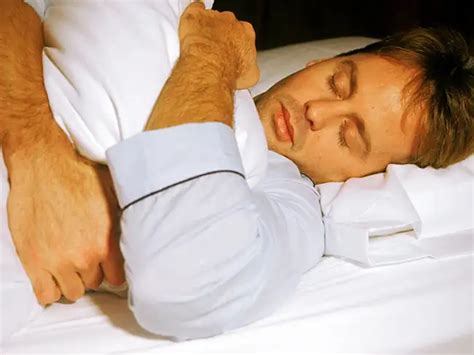 Men, take note! Poor sleep habits may up cancer risk - The Economic Times