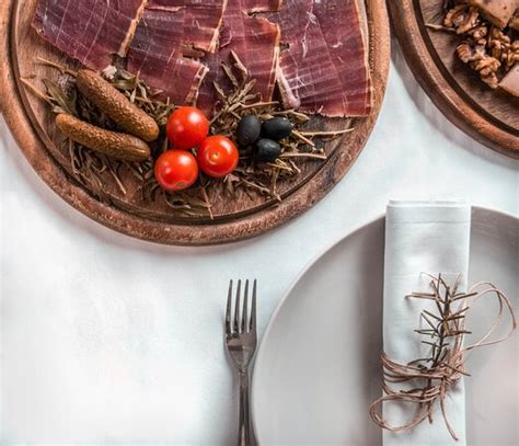 Incredible Food! Truffles, beef, game country cooking. - Reviews ...