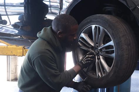 Automotive Training Program 的图像结果