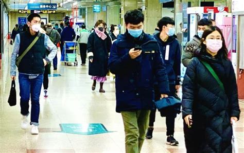 旅客带万只N95口罩入境 北京边检为战疫开绿色通道_哔哩哔哩_bilibili