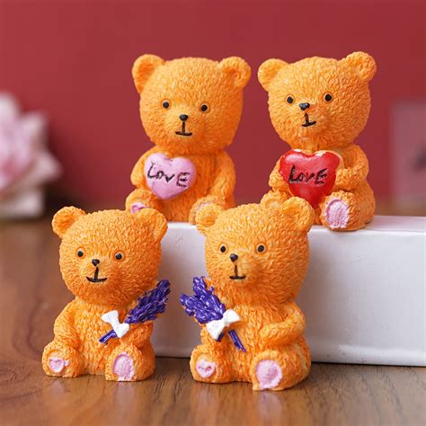 eCraftIndia Set of 4 Cute Teddy Bears with Love Heart and Flowers Show